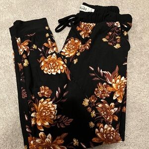 Mudd Orange Floral Black Jogger Cut Pants S